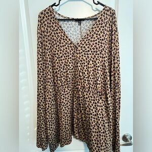 Lane Bryant long sleeve leopard blouse